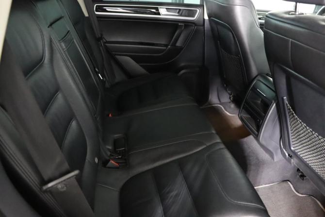 Volkswagen Touareg II Рестайлинг с пробегом 2016 года, цена 2 949 990 рублей, 101107 км, внедорожник, Автокод Объявления