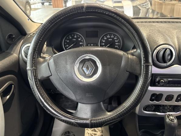 Renault Logan I Рестайлинг с пробегом 2013 года, цена 450 000 рублей, 111523 км, седан, Автокод Объявления