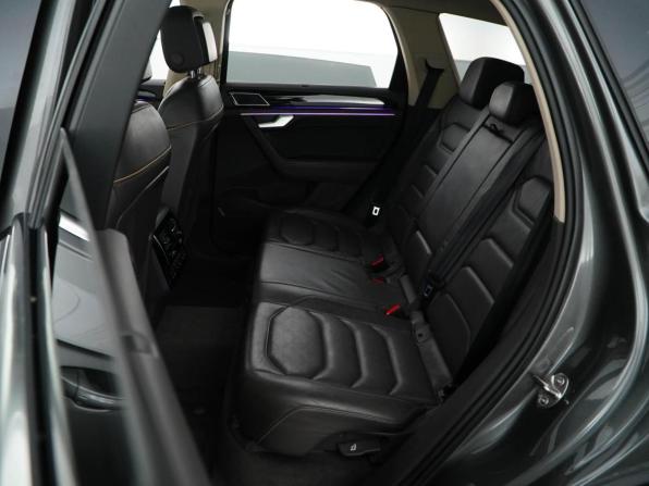 Volkswagen Touareg III с пробегом 2019 года, цена 5 099 046 рублей, 138033 км, внедорожник, Автокод Объявления