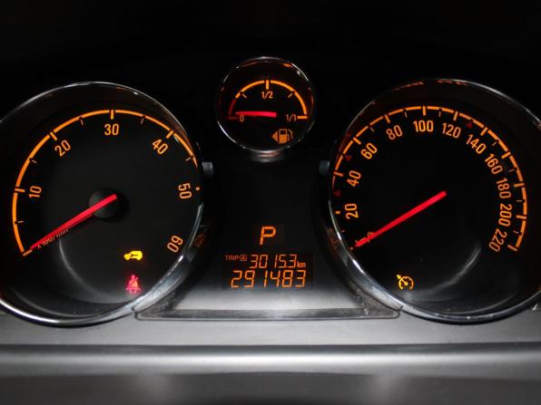 Opel Antara I Рестайлинг с пробегом 2014 года, цена 1 049 900 рублей, 291483 км, внедорожник, Автокод Объявления