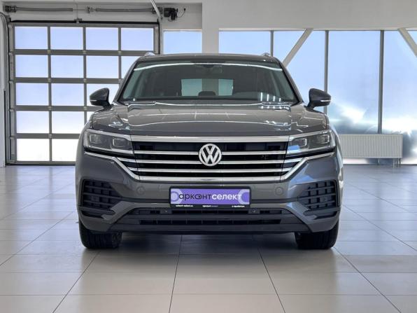 Volkswagen Touareg III с пробегом 2018 года, цена 3 565 000 рублей, 216880 км, внедорожник, Автокод Объявления