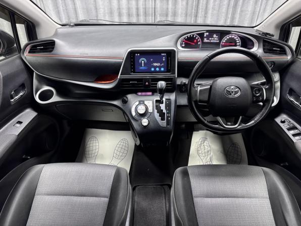 Toyota Sienta II Рестайлинг с пробегом 2020 года, цена 1 450 000 рублей, 148197 км, компактвэн, Автокод Объявления