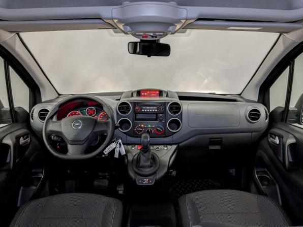 Opel Combo PCMA с пробегом 2021 года, цена 2 300 000 рублей, 18363 км, компактвэн, Автокод Объявления