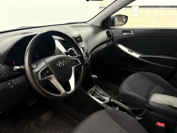 Hyundai Solaris I с пробегом 2011 года, цена 869 900 рублей, 182710 км, седан, Автокод Объявления