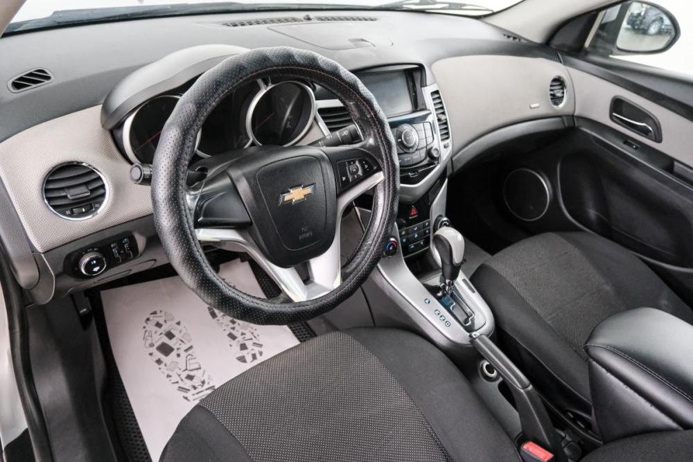 Chevrolet Cruze I Красноярск  - изображение 9