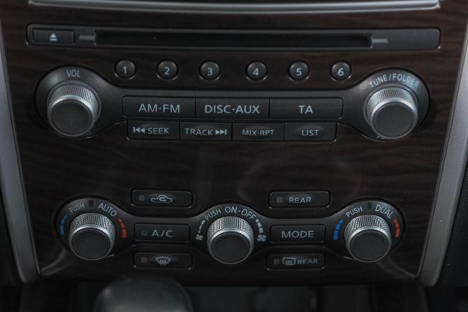 Nissan Pathfinder IV с пробегом 2015 года, цена 2 299 000 рублей, 115000 км, внедорожник, Автокод Объявления