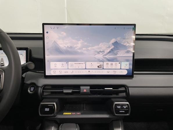 Toyota RAV4 VI (XA60) с пробегом 2026 года, цена 4 130 000 рублей, 16 км, внедорожник, Автокод Объявления
