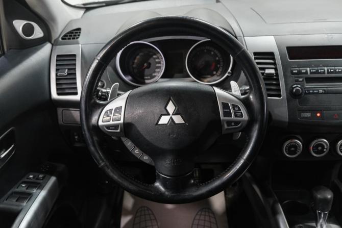 Mitsubishi Outlander II с пробегом 2008 года, цена 1 199 000 рублей, 220000 км, внедорожник, Автокод Объявления