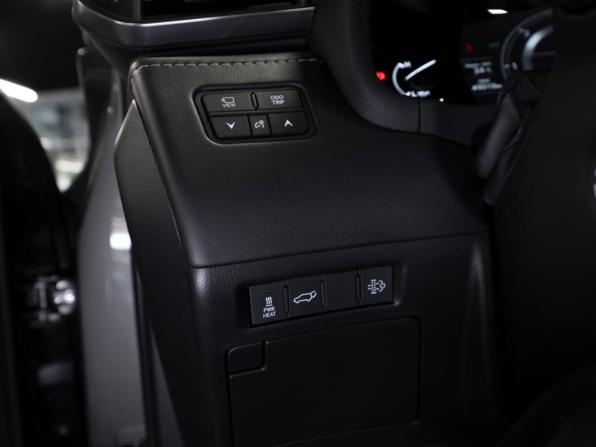Lexus LX IV с пробегом 2024 года, цена 15 000 000 рублей, 48926 км, внедорожник, Автокод Объявления