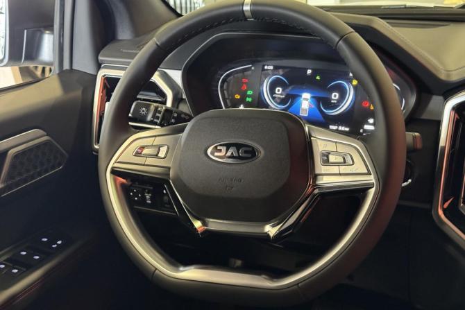 Новый JAC T9 2026 года, цена 3 719 000 рублей, offers.body_type.unknown, Автокод Объявления