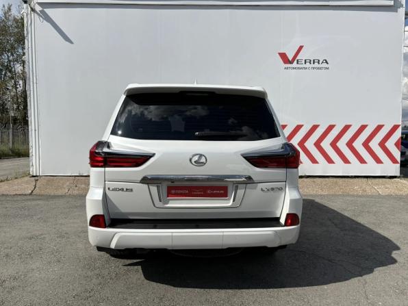 Lexus LX III Рестайлинг 2 с пробегом 2019 года, цена 10 500 000 рублей, 73202 км, внедорожник, Автокод Объявления