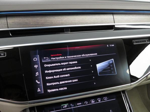 Audi A8 IV (D5) Рестайлинг с пробегом 2022 года, цена 11 990 000 рублей, 18187 км, седан, Автокод Объявления