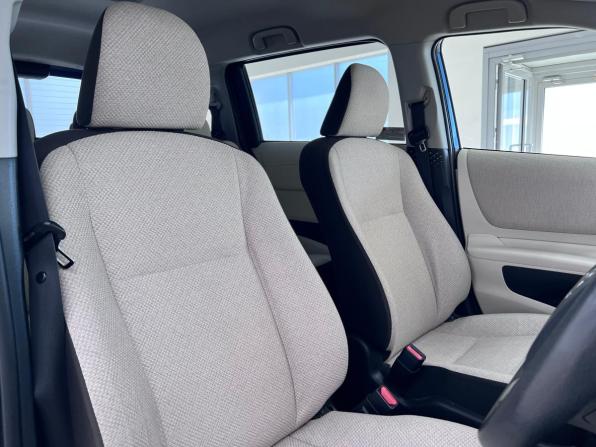 Toyota Sienta II с пробегом 2018 года, цена 1 415 000 рублей, 142210 км, минивэн, Автокод Объявления