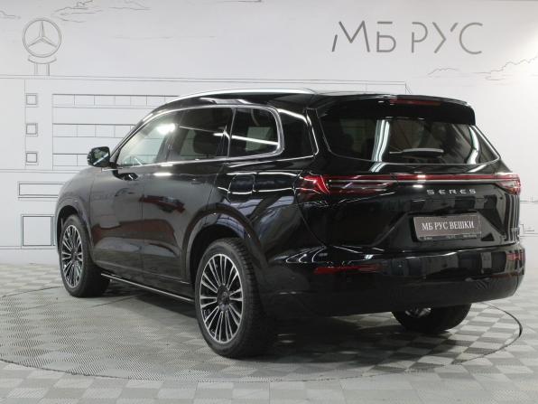 Seres M7 с пробегом 2025 года, цена 4 656 000 рублей, 6037 км, внедорожник, Автокод Объявления