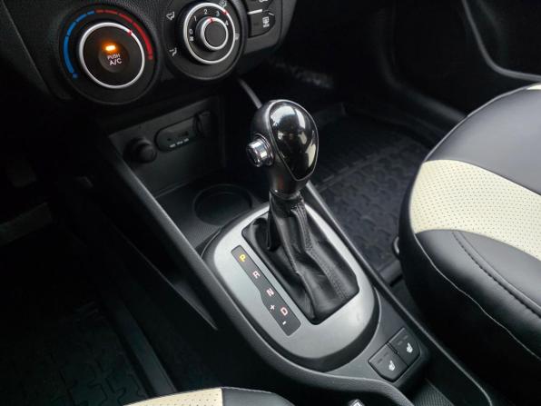 Kia Rio III с пробегом 2014 года, цена 670 000 рублей, 152750 км, хэтчбек, Автокод Объявления
