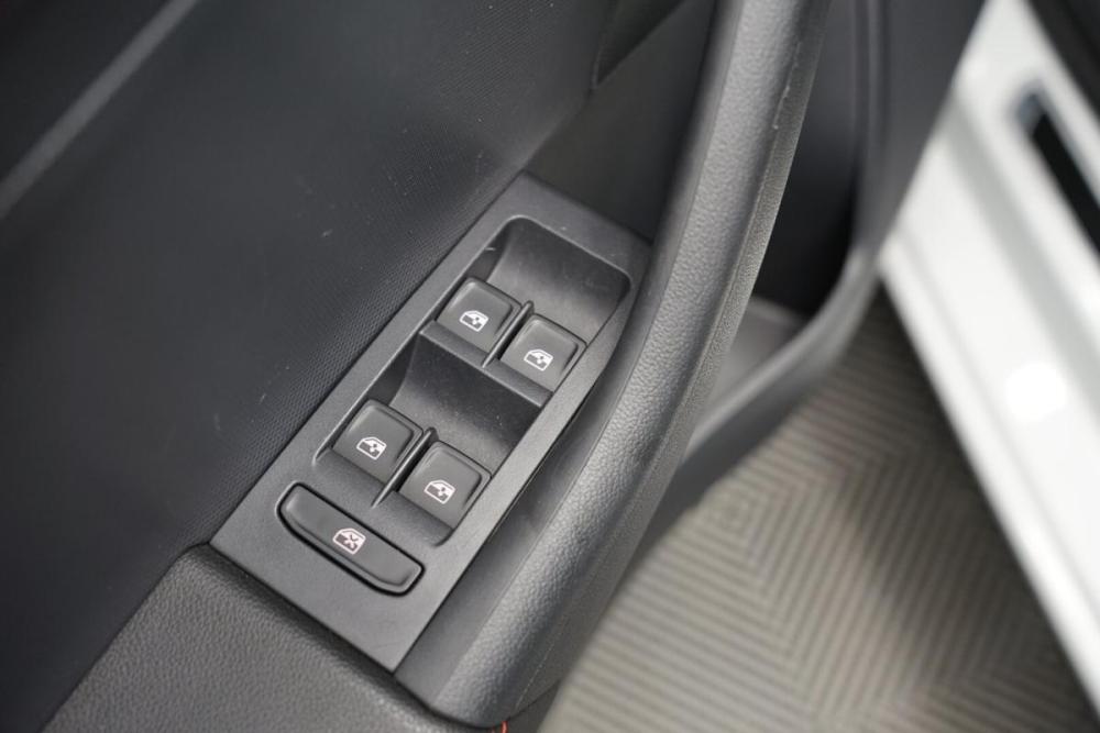 Volkswagen Polo VI Крым  - изображение 10