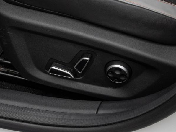 Changan UNI-V I с пробегом 2023 года, цена 2 320 000 рублей, 51532 км, лифтбек, Автокод Объявления