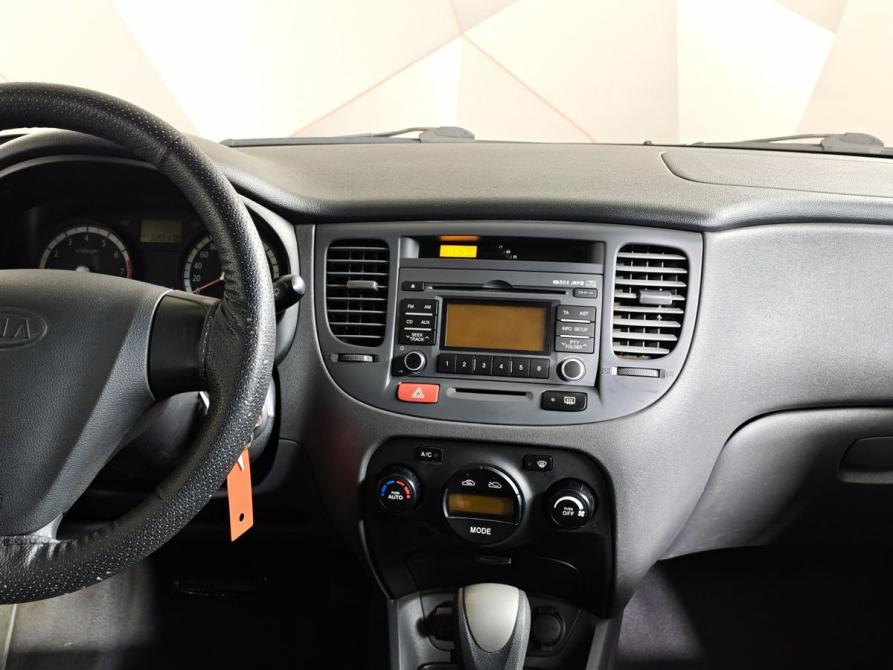 Kia Rio II Москва  - изображение 13