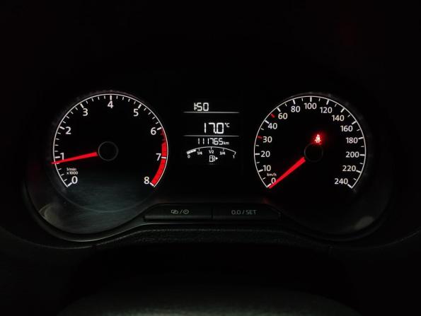 Volkswagen Polo V Рестайлинг с пробегом 2015 года, цена 850 000 рублей, 111765 км, седан, Автокод Объявления