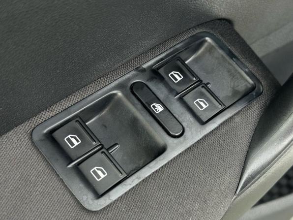 Volkswagen Polo V с пробегом 2013 года, цена 649 000 рублей, 197954 км, седан, Автокод Объявления
