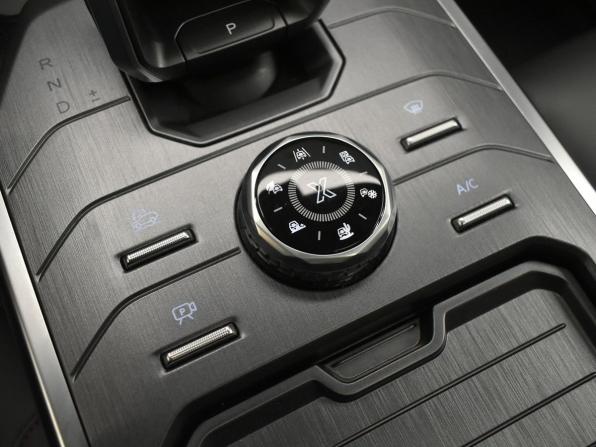 JETOUR T2 с пробегом 2024 года, цена 3 149 000 рублей, 47000 км, внедорожник, Автокод Объявления