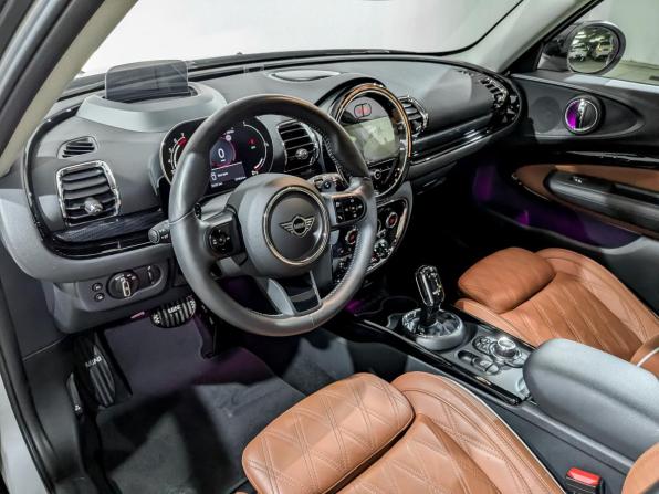 Mini Clubman II Рестайлинг с пробегом 2022 года, цена 3 700 000 рублей, 33127 км, универсал, Автокод Объявления