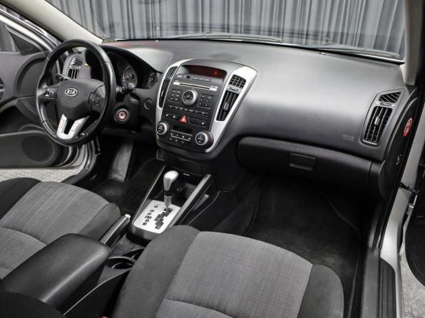 Kia Ceed I Рестайлинг с пробегом 2011 года, цена 900 000 рублей, 175740 км, хэтчбек, Автокод Объявления