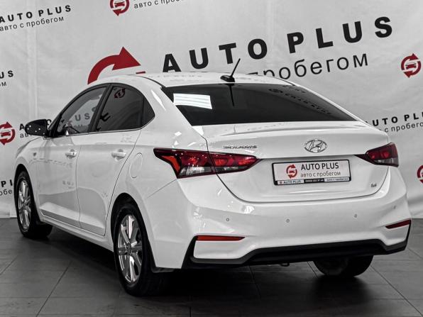 Hyundai Solaris II с пробегом 2018 года, цена 1 439 000 рублей, 80087 км, седан, Автокод Объявления