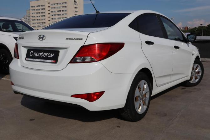 Hyundai Solaris I Рестайлинг с пробегом 2015 года, цена 699 000 рублей, 128000 км, седан, Автокод Объявления