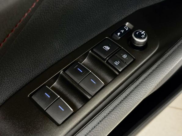 Toyota Camry VIII (XV70) Рестайлинг с пробегом 2021 года, цена 3 364 000 рублей, 132763 км, седан, Автокод Объявления