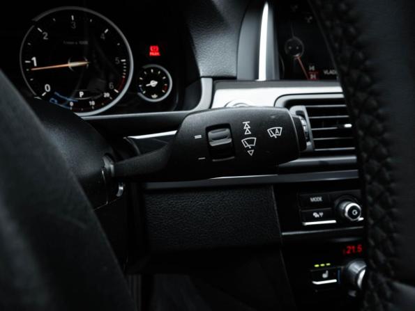 BMW 5 серии VI (F10/F11/F07) Рестайлинг с пробегом 2016 года, цена 1 890 000 рублей, 336038 км, седан, Автокод Объявления