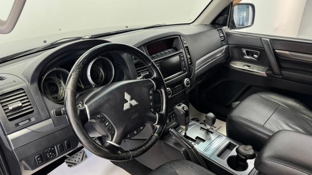 Mitsubishi Pajero IV Рестайлинг 1 Киров  - изображение 15