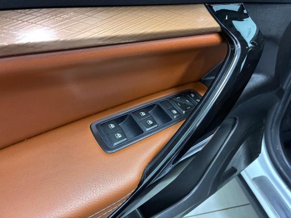Lada (ВАЗ) Vesta I Рестайлинг (NG) с пробегом 2024 года, цена 1 390 000 рублей, 23000 км, седан, Автокод Объявления