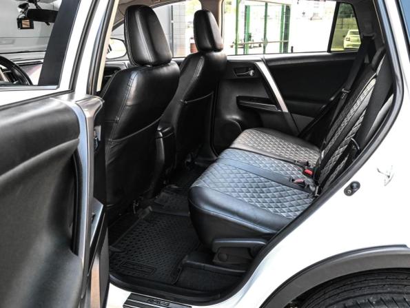 Toyota RAV4 IV (XA40) Рестайлинг с пробегом 2016 года, цена 2 299 000 рублей, 146138 км, внедорожник, Автокод Объявления