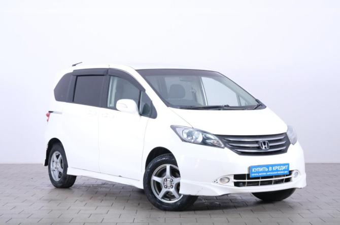 Honda Freed I с пробегом 2010 года, цена 899 000 рублей, 216536 км, компактвэн, Автокод Объявления