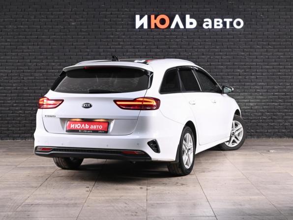Kia Ceed III с пробегом 2019 года, цена 1 790 000 рублей, 79311 км, универсал, Автокод Объявления