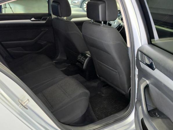 Volkswagen Passat B8 с пробегом 2015 года, цена 1 710 000 рублей, 146868 км, седан, Автокод Объявления
