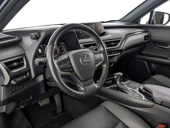 Lexus UX I с пробегом 2022 года, цена 3 999 000 рублей, 46975 км, внедорожник, Автокод Объявления