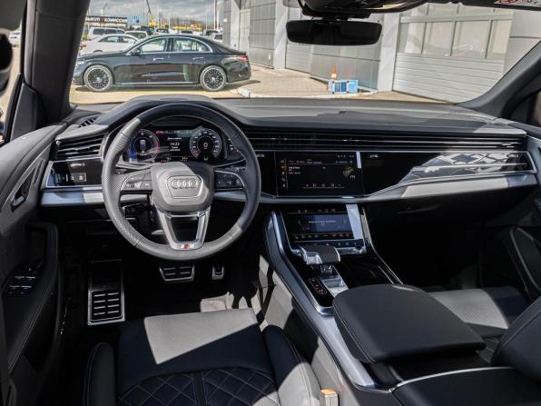 Audi Q8 I (4M) Рестайлинг с пробегом 2025 года, цена 14 290 000 рублей, 18 км, внедорожник, Автокод Объявления