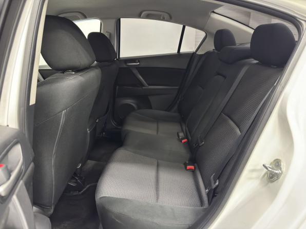 Mazda 3 II (BL) Рестайлинг с пробегом 2013 года, цена 740 000 рублей, 85992 км, седан, Автокод Объявления