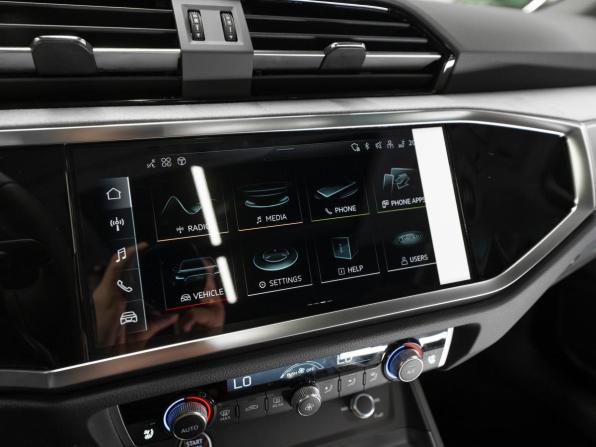 Audi Q3 II (F3) с пробегом 2026 года, цена 3 950 000 рублей, 50 км, внедорожник, Автокод Объявления