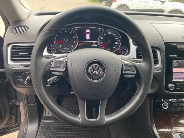 Volkswagen Touareg II с пробегом 2011 года, цена 1 620 000 рублей, 226800 км, внедорожник, Автокод Объявления
