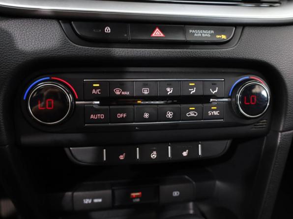 Kia Ceed III с пробегом 2020 года, цена 1 959 000 рублей, 76943 км, универсал, Автокод Объявления