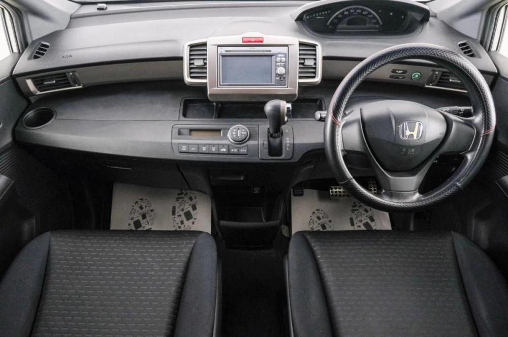 Honda Freed I Рестайлинг Красноярск  - изображение 11