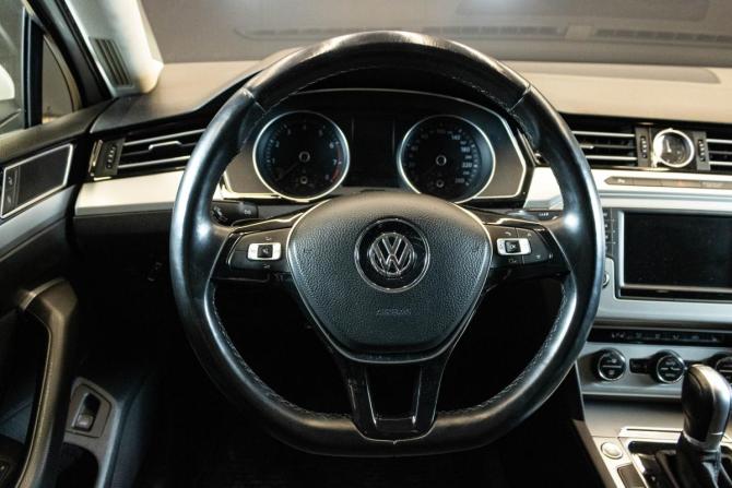 Volkswagen Passat B8 с пробегом 2016 года, цена 1 549 000 рублей, 191230 км, седан, Автокод Объявления