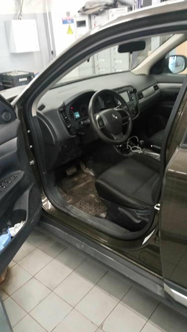 Mitsubishi Outlander III Рестайлинг 2 Санкт-Петербург  - изображение 5