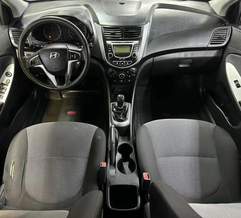 Hyundai Solaris I с пробегом 2013 года, цена 630 475 рублей, 256783 км, седан, Автокод Объявления