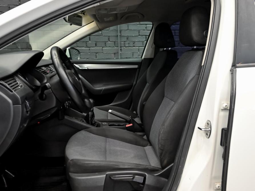Skoda Octavia III (A7) Екатеринбург  - изображение 10