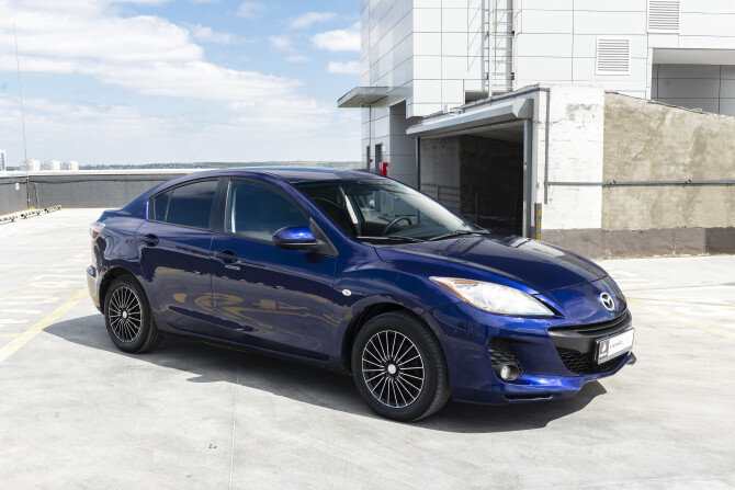 Mazda 3 II (BL) Рестайлинг с пробегом 2012 года, цена 730 000 рублей, 245000 км, седан, Автокод Объявления