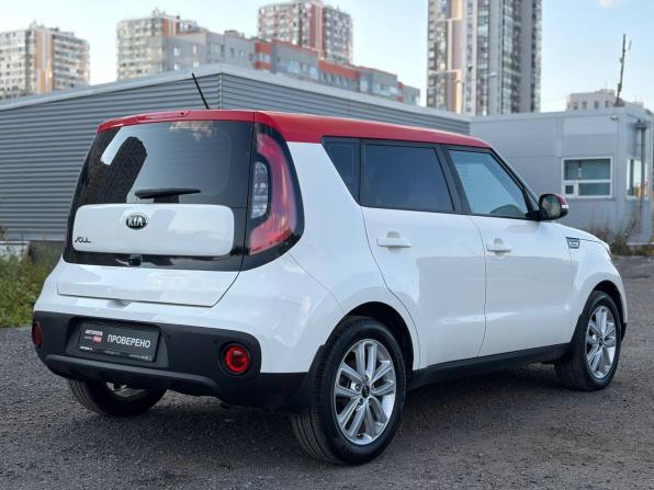 Kia Soul II Рестайлинг с пробегом 2019 года, цена 1 555 000 рублей, 120000 км, хэтчбек, Автокод Объявления